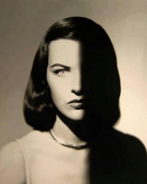 Ella raines man ray.jpg